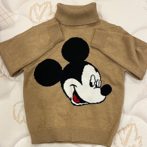 Boys sweater - Picture 1 of 3